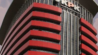 KPK  : Tersangka Korupsi Dana Hibah Pimprov Jatim Potong Anggaran 20 Persen