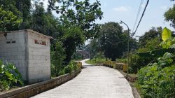 pembangunan_jalan_rabat_beton_di_jombang