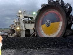 Truk Batu Bara Lewati Jalan Umum, DPR Desak PT Bukit Asam Bikin Jalan Sendiri