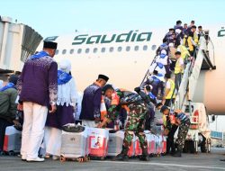 370 Jemaah Haji Kloter Pertama Embarkasi Palembang Bertolak ke Tanah Suci