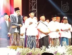 Puluhan Ribu Orang Hadiri Haul Mbah Sayid Ismail dan Pengajian Gus Iqdam di Janti Jombang