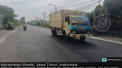 perbaikan-jalan-di-jombang-jatim