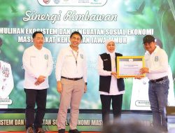 Bupati Jombang Raih Penghargaan Katagori Pemulihan Ekosistem Dari Gubernur Jatim