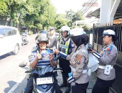 2 Pekan Operasi Patuh Semeru 2025, Polres Jombang Klaim Pelanggaran dan Laka Lantas Turun