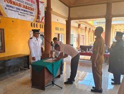 Kades Kromong Jombang Resmi Lantik Kasi Pemerintahan