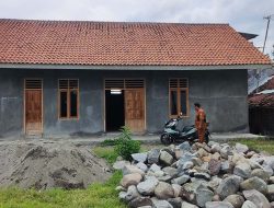 Pemdes Keplaksari Jombang Manfatka DD Bangun Gedung Posyandu dan Duiker