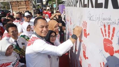 Hari Anak Nasional 2025, Pemkot Surabaya Ajak Ratusan Anak Senam Ceria Hingga Panen di Kebun