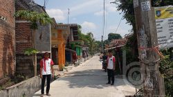 proyek-jalan-rabat-beton-di-desa-mangunan-jombang (4) proyek-jalan-rabat-beton-di-desa-mangunan-jombang (4)