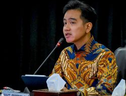 Gibran Disomasi, Diminta Mundur Dalam 7 Hari Dari Jabatannya Sebagai Wapres