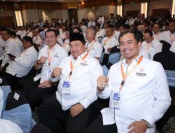 Warsubi Resmi Jabat Wakil Bendum APKASI 2025-2030