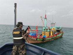 KKP Tangkap Kapal Asing Pencuri Ikan dan Tertibkan 20 Rumpon Ilegal