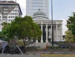 MK Resmi Larang Wamen Rangkap Jabatan