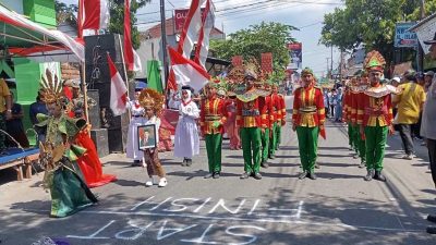 Peringatan HUT ke-80 RI, Pemdes Mancar Jombang Gelar Karnaval