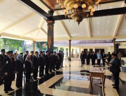 Lantik 25 Pejabat, Bupati Jombang Tekankan Profesionalisme Dan Pelayanan Berkualitas