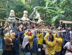 Tradisi Ruwat Rawat Menoreh di Magelang, Grebeg Tujuh Gunungan Pangan Lokal