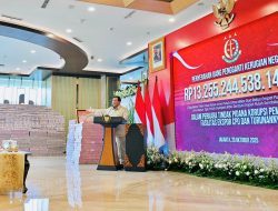 Kejagung Serahkan Uang Korupsi CPO Rp13 Triliun Lebih Kepada Kemenkeu