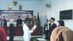 Kepala-Desa-Podoroto-Kab-Jombang-Adhim-melantik-Kasi-Pemerintahan-dan-Kasi-Pelayanan