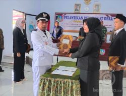 Kades Podoroto Jombang Adhim Lantik Dua Perangkat Desa