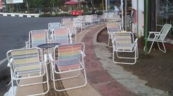 PKL-berjualan-diatas-trotoar-dan -bahu-jalan-Blora (1)