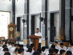 Ribuan Siswa Kelas III SMAN se-Jombang Ikuti Doa Bersama di Masjid Agung