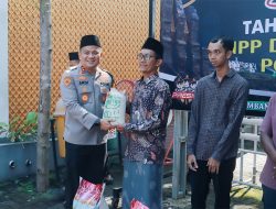 Polres Jombang Salurkan 3,3 Ton Zakat Fitrah kepada Masyarakat
