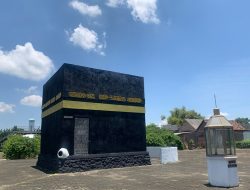 Miniatur Ka’bah Desa Betek : Wisata Edukasi Reigi Jombang