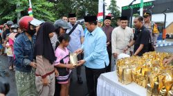 Pembagian-Takjil-dan-Santunan-Anak-Yatim-di-Jombang (1)
