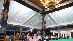 acara-tasyakuran-pencapaian-penghargaan-kinerja-pengelolaan-sampah-di-jombng (5)