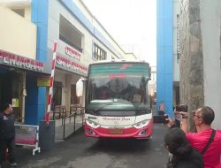 Hasil OTT : KPK Bawa 12 Pejabat Tulungagung ke Jakarta