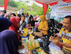Warga Serbu Gerakan Pangan Murah di Windusari Magelang