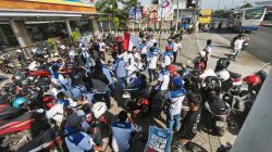 Ratusan Kariawan Geruduk Kantor Indomaret Jombang, Tuntut Pembayaran Upah Lembur