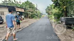 pembangunan-jalan-hotmix-di-desa-mayangan-jombang