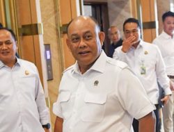 Prabowo Pecat Kepala BGN Dadan Hindayana Diganti Nanik Deyang