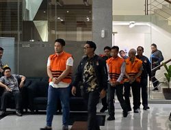KPK Tahan Tiga Tersangka Korupsi Pembangunan Kantor Pemkab Lamongan
