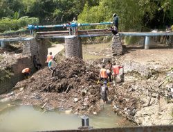 Cegah Banjir, Dinas PUPR Jombang Intensifkan Normalisasi Sungai