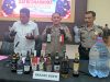 Polres Jombang Gerebek Rumah Pedagang Miras di Kedunglosari, Ratusan Botol Diamankan