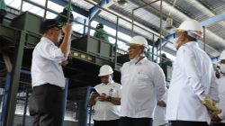 kunker-menteri-lingkungan-hidup-di-TPA-banjardowo-di-Jombang (3)