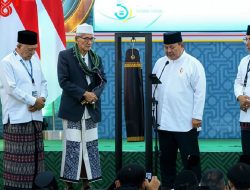 Muktamar ke-35 NU Jombang Ditutup : Duet KH Miftachul Akhyar dan Gus Kikin Resmi Pimpin PBNU