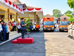 Bupati Jombang Lepas Armada Pengangkut 10.118 Kg Beras Bantuan Gempa NTT