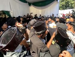 Aturan ‘Iddah’ Politik Picu Kericuhan di Pleno IV Muktamar ke-35 NU Jombang