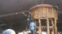 acara_grebek_tahu_bapang_di_sumbermulyo-jombabang- (4) acara_grebek_tahu_bapang_di_sumbermulyo-jombabang- (4)