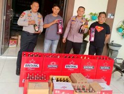 Gerebek Rumah di Wonosalam, Satsamapta Polres Jombang Amankan Ratusan Botol Miras Ilegal