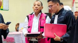 Eks Kadis ESDM Jatim Aris Mukiyono Didakwa Terima Pungli Izin Tambang Rp 4,09 Miliar