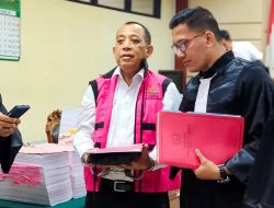 Eks Kadis ESDM Jatim Aris Mukiyono Didakwa Terima Pungli Izin Tambang Rp 4,09 Miliar